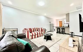 Comfort In Glen Austin, Midrand
